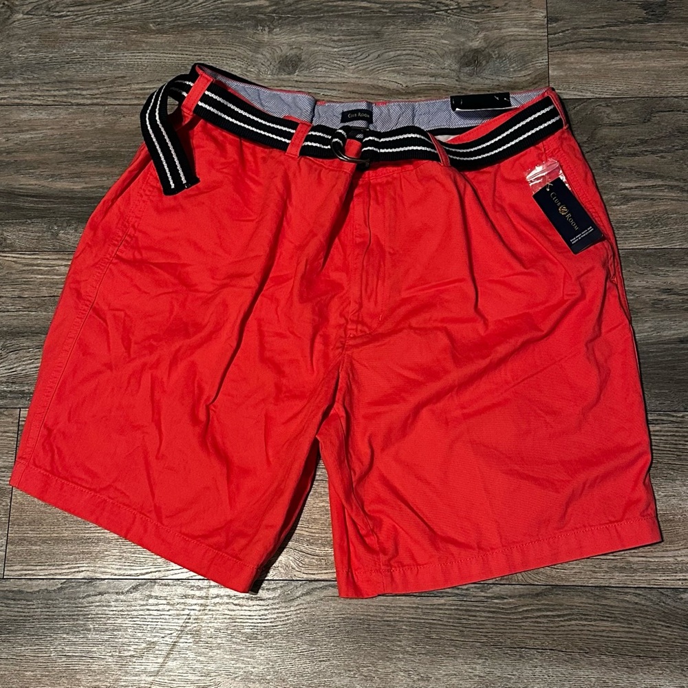Club Room Men's Heirloom Rose Chino Shorts with A 44-inch Waist and 9-inch Rise